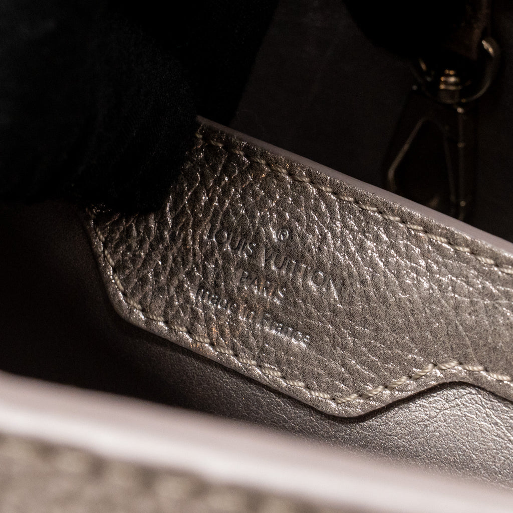 LOUIS VUITTON CAPUCINES BB LEATHER METALLIC SILVER SHW