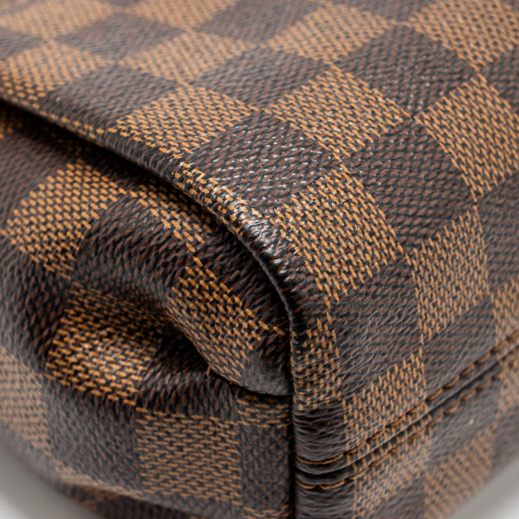 LOUIS VUITTON CROISETTE DAMIER EBENE GHW