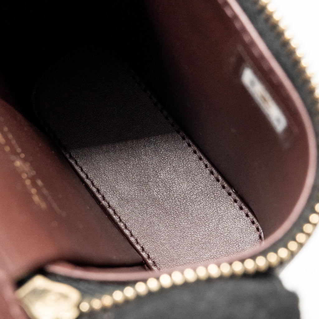 CHANEL MINI VANITY CASE WITH CHAIN CAVIAR BLACK LGHW(MICROCHIP)