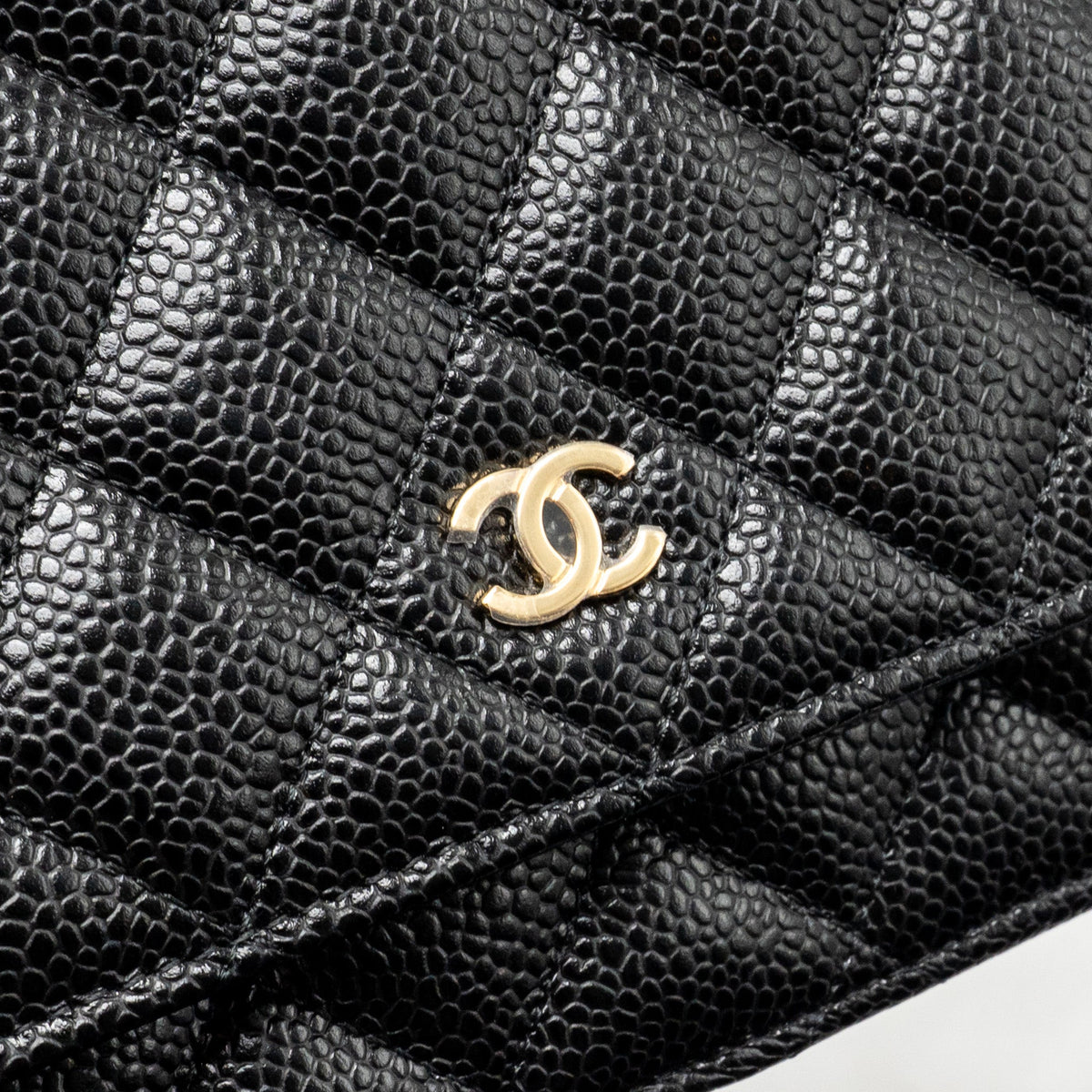 CHANEL CLASSIC WALLET ON CHAIN CAVIAR BLACK GHW