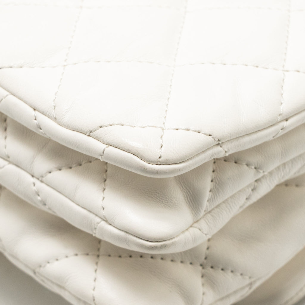 Chanel 23B GOLD PILLAR ADJUSTMENT CHAIN FLAP BAG Lambskin White GHW (Micorchip)