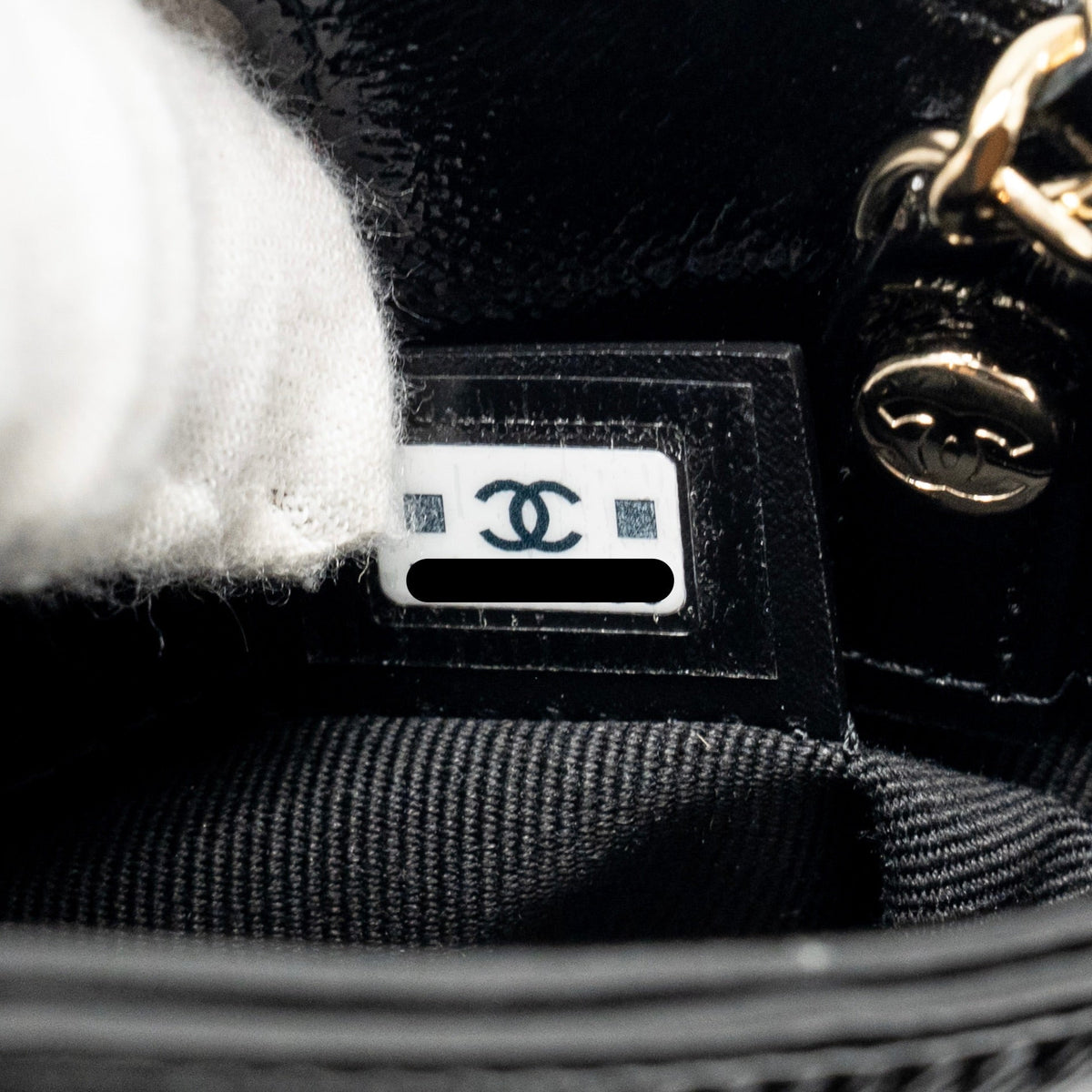CHANEL MINI 31 CLUTCH WITH CHAIN SHINY LAMBSKIN BLACK LGHW (MICROCHIP)