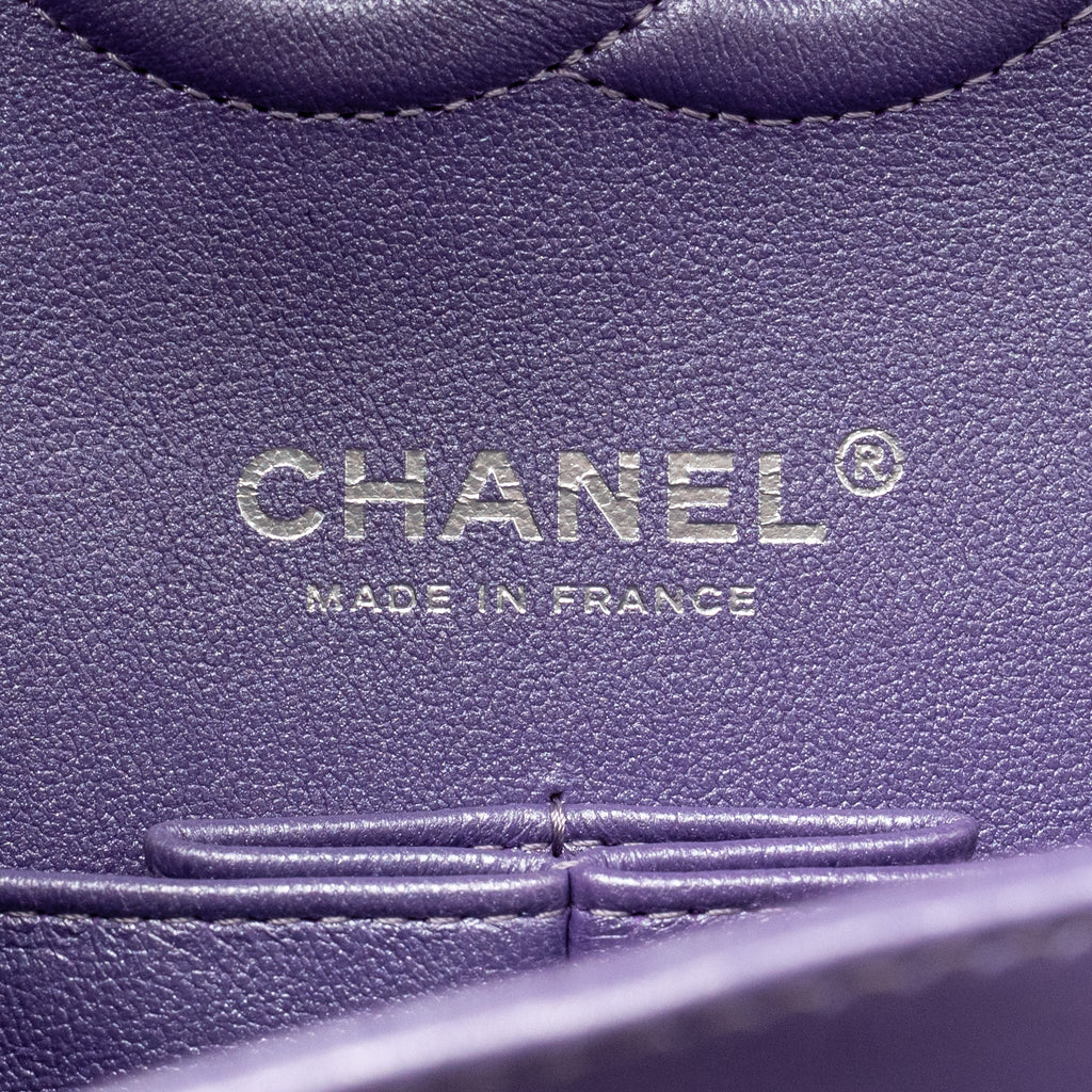 Chanel Medium Classic Double Flap Bag Lambskin IRIDESCENT Purple SHW (Microchip)