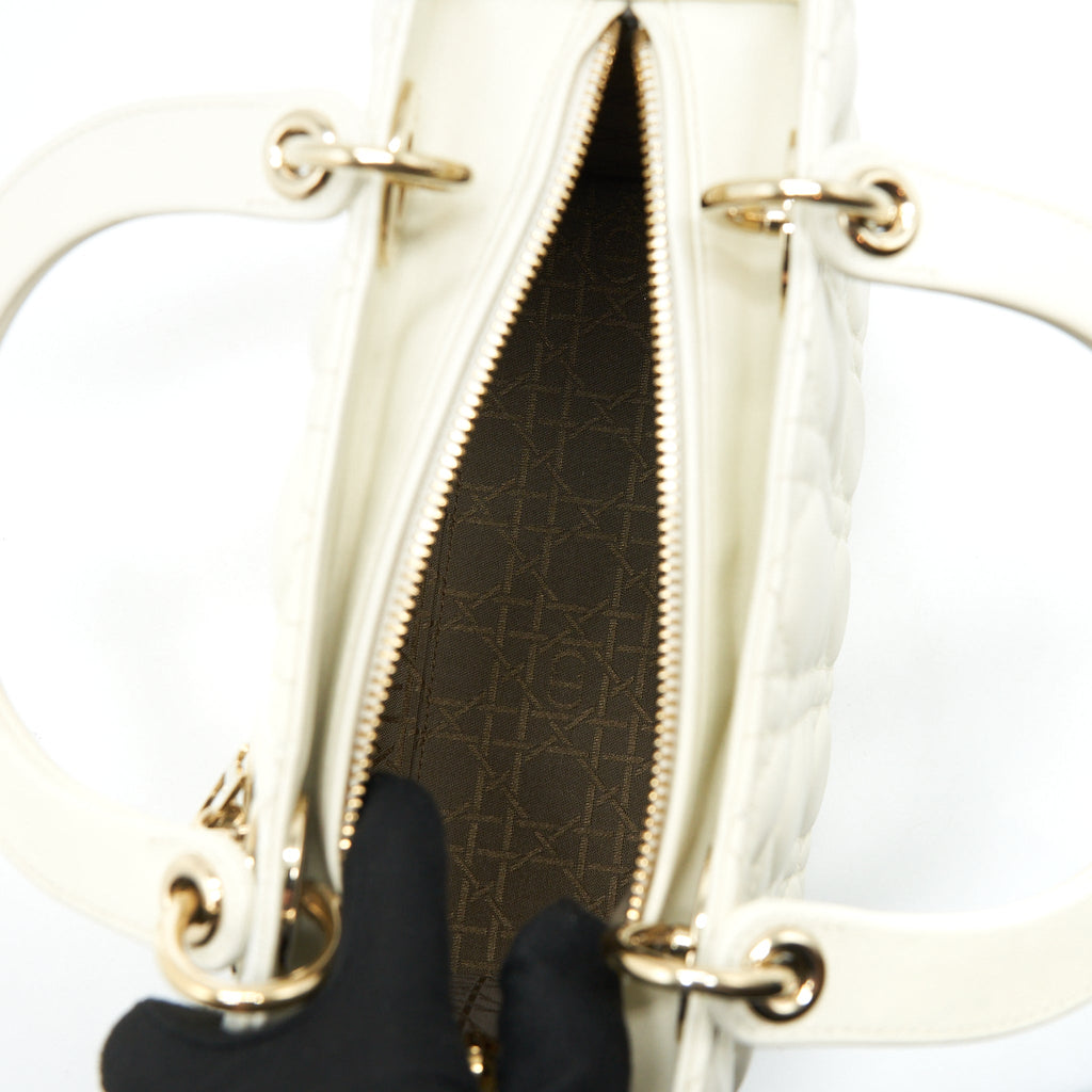 DIOR MEDIUM LADY DIOR BAG LAMBSKIN WHITE LGHW