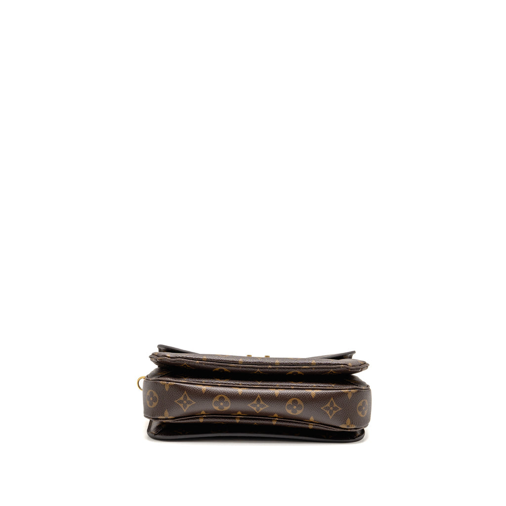 Louis Vuitton Pochette Metis Monogram Canvas/Leather GHW