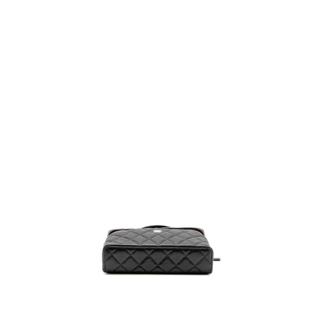 Chanel CC top Handle vanity with chain caviar black LGHW (microchip)
