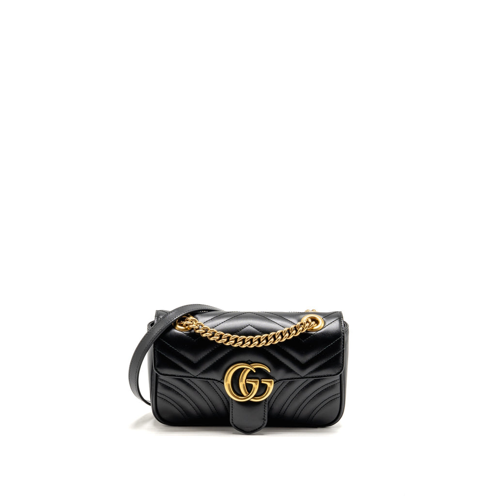 Gucci Small GG Marmont Shoulder bag Matelassé Chevron Leather Black GHW