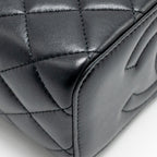 CHANEL LONG VANITY WITH COCO CHARM CHAIN LAMBSKIN BLACK GHW (MICROCHIP)