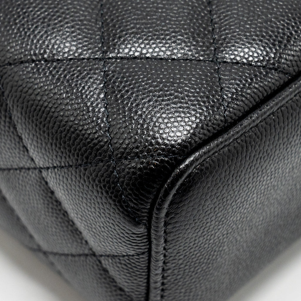 CHANEL SMALL VANITY CLUTCH WITH CHAIN CC PEARL CAVIAR BLACK LGHW