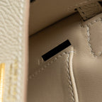 Hermes Mini Kelly II epsom craie GHW