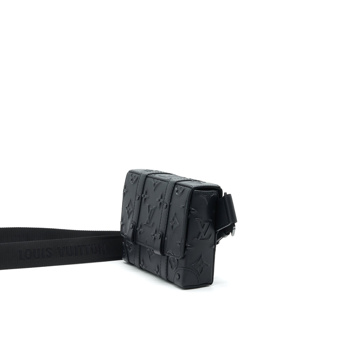 LOUIS VUITTON TRUNK SLINGBAG BLACK