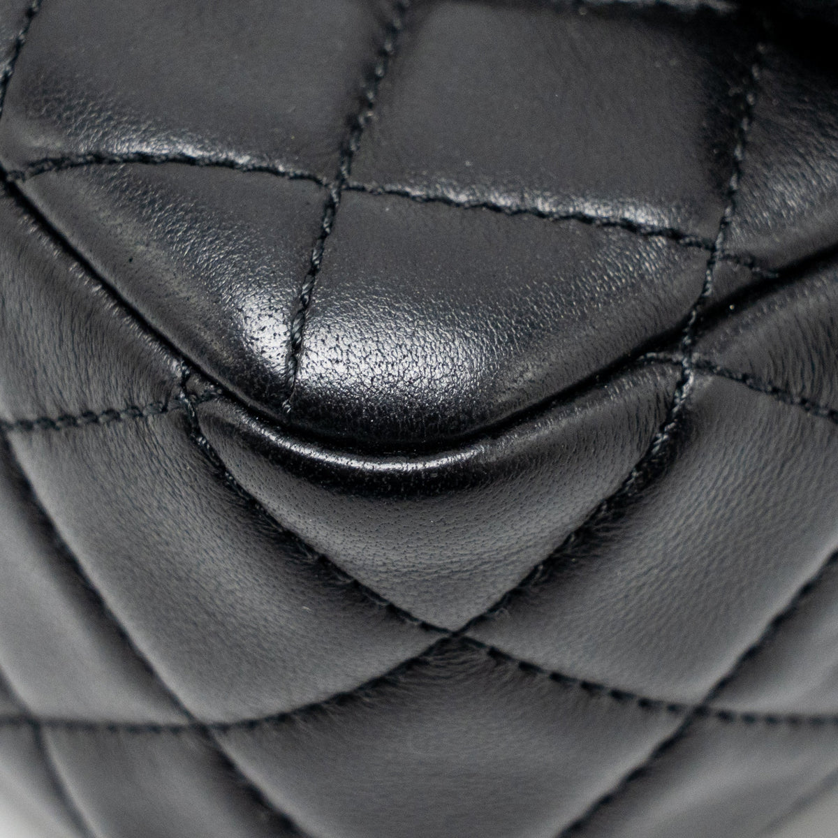 CHANEL PEARL CRUSH MINI SQUARE LAMBSKIN BLACK GHW