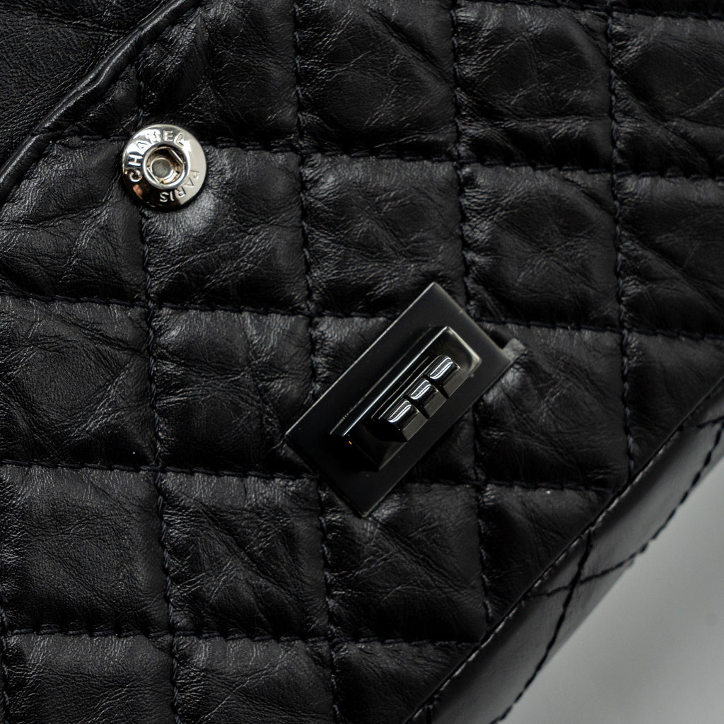 CHANEL SMALL 2.55 225 REISSUE FLAP BAG AGED CALFSKIN BLACK WITH BLACK HARDWARE (MICROCHIP)