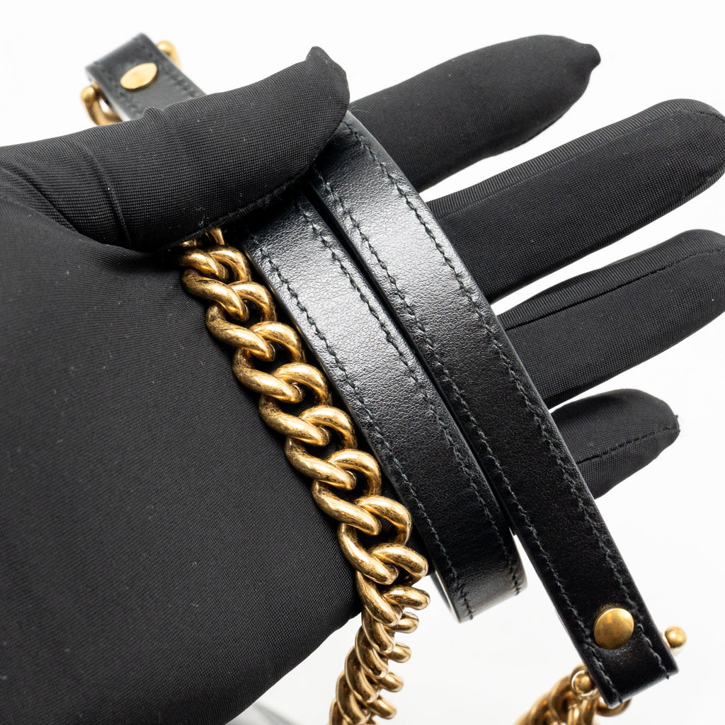 Gucci Small GG Marmont Shoulder bag Matelassé Chevron Leather Black GHW