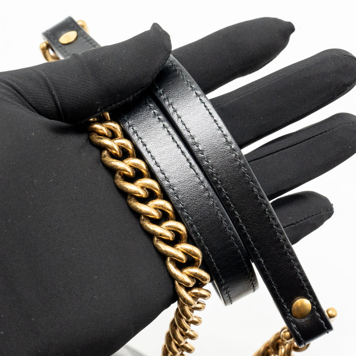 Gucci Small GG Marmont Shoulder bag Matelassé Chevron Leather Black GHW
