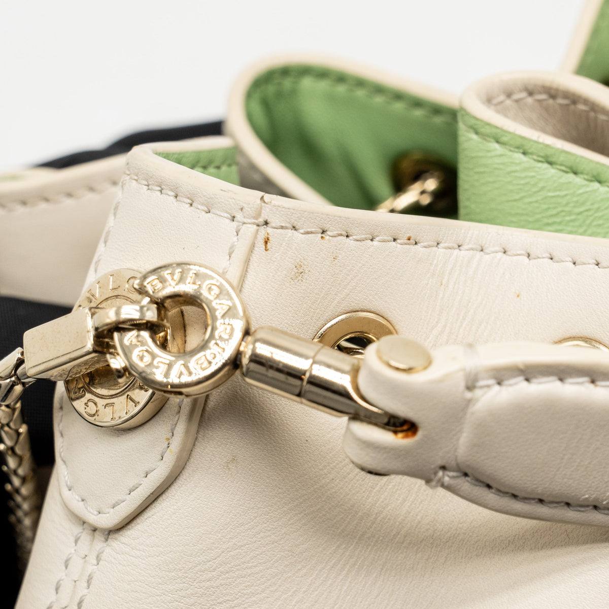 Bvlgari Serpenti Forever Bucket Bag Calfskin White/Green LGHW