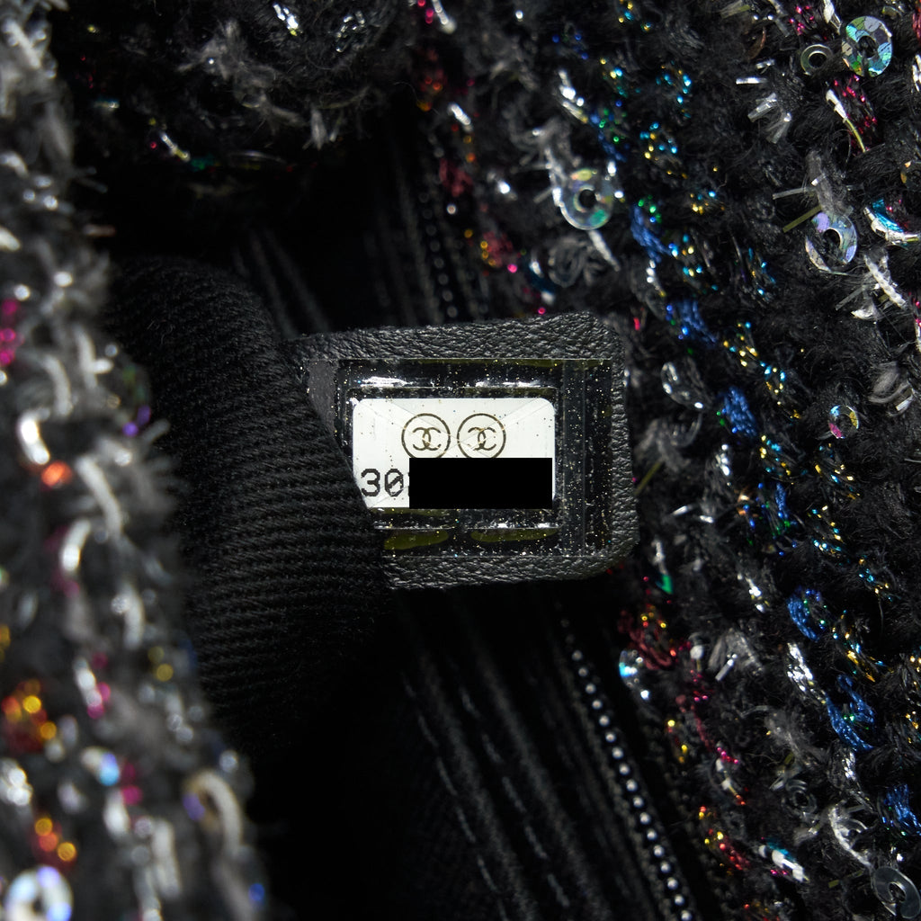 CHANEL SMALL TWEED COCO HANDLE 24CM BLACK GHW