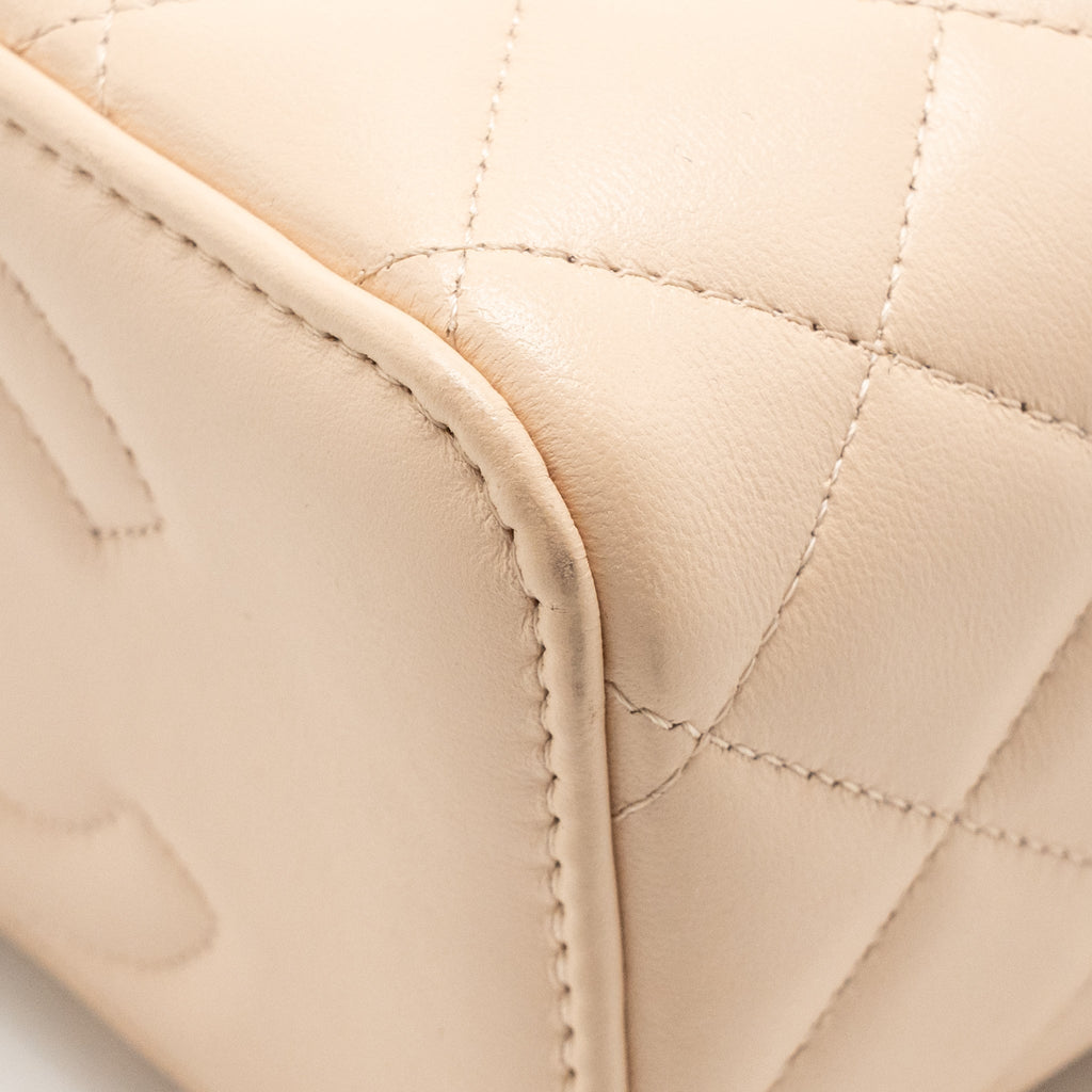 Chanel Top Handle Long Vanity Case Lambskin Beige Pink LGHW (Microchip)