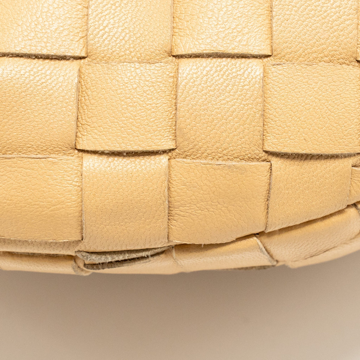BOTTEGA VENETA MINI JODIE LAMBSKIN BEIGE GHW