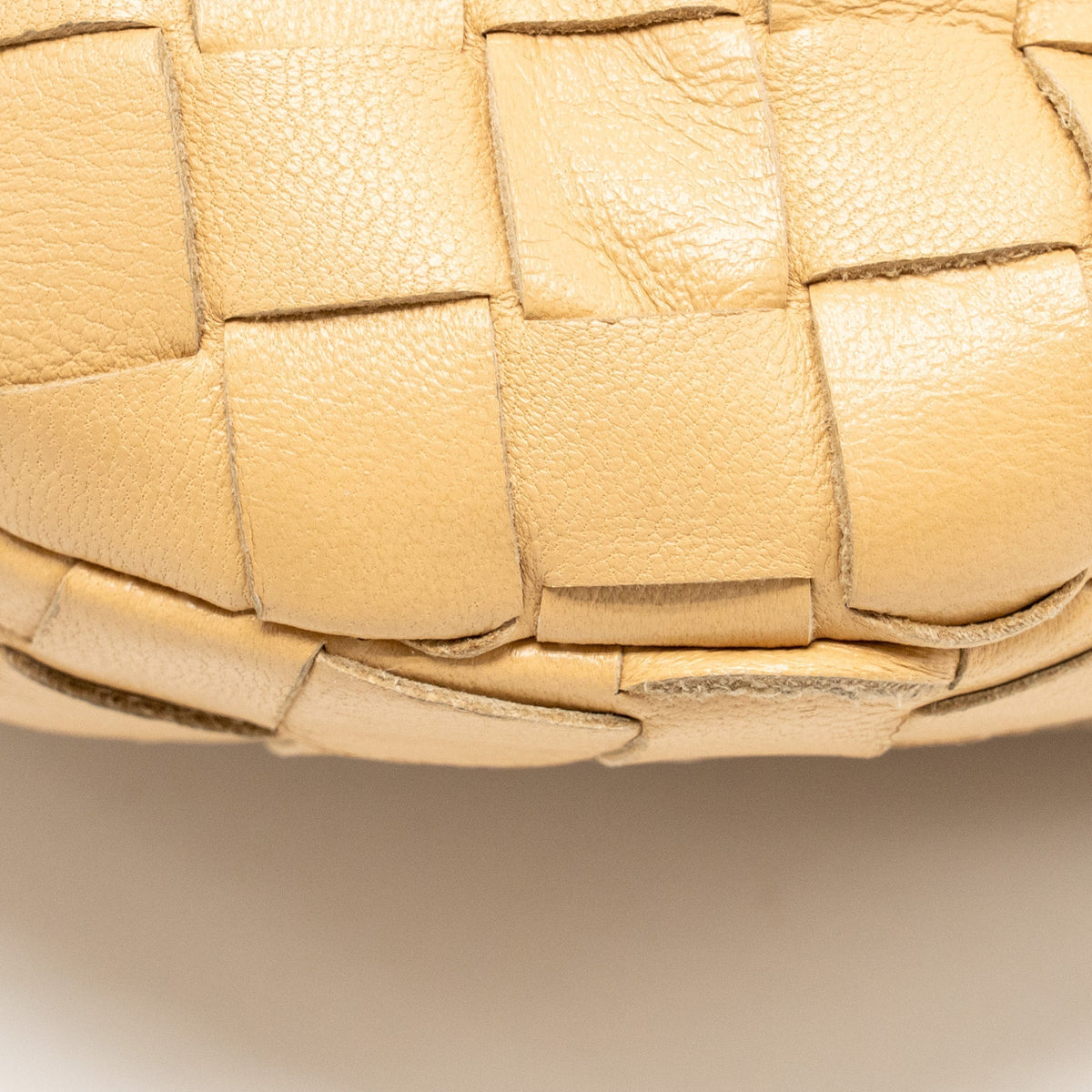 BOTTEGA VENETA MINI JODIE LAMBSKIN BEIGE GHW