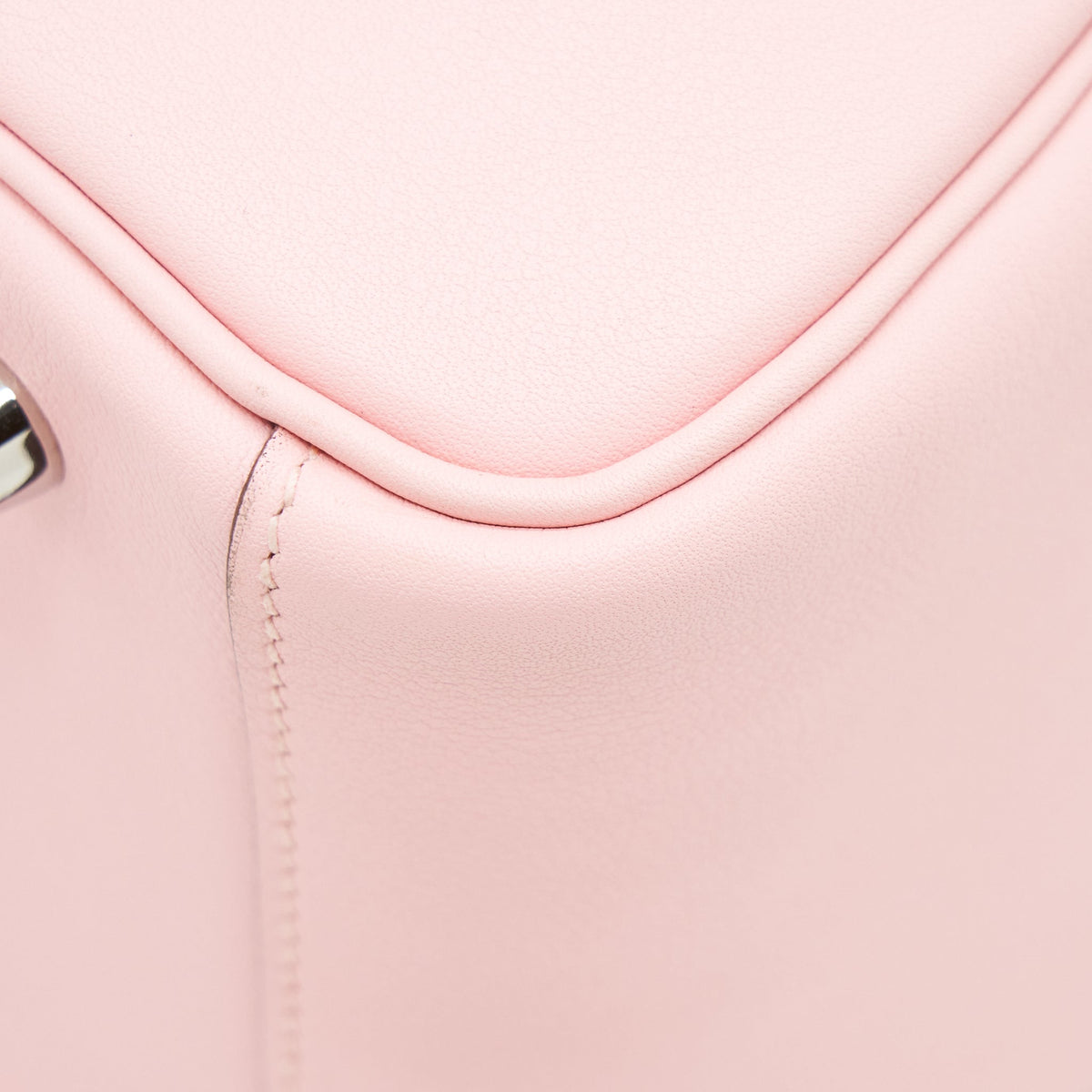 Hermes Lindy 30 Swift 3Q Sakura Pink SHW