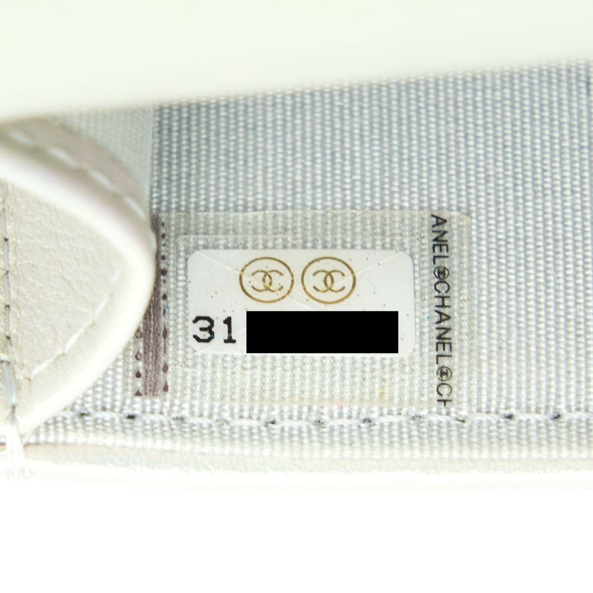 CHANEL 19 PHONE POUCH WITH CHAIN IRIDESCENT WHITE GHW
