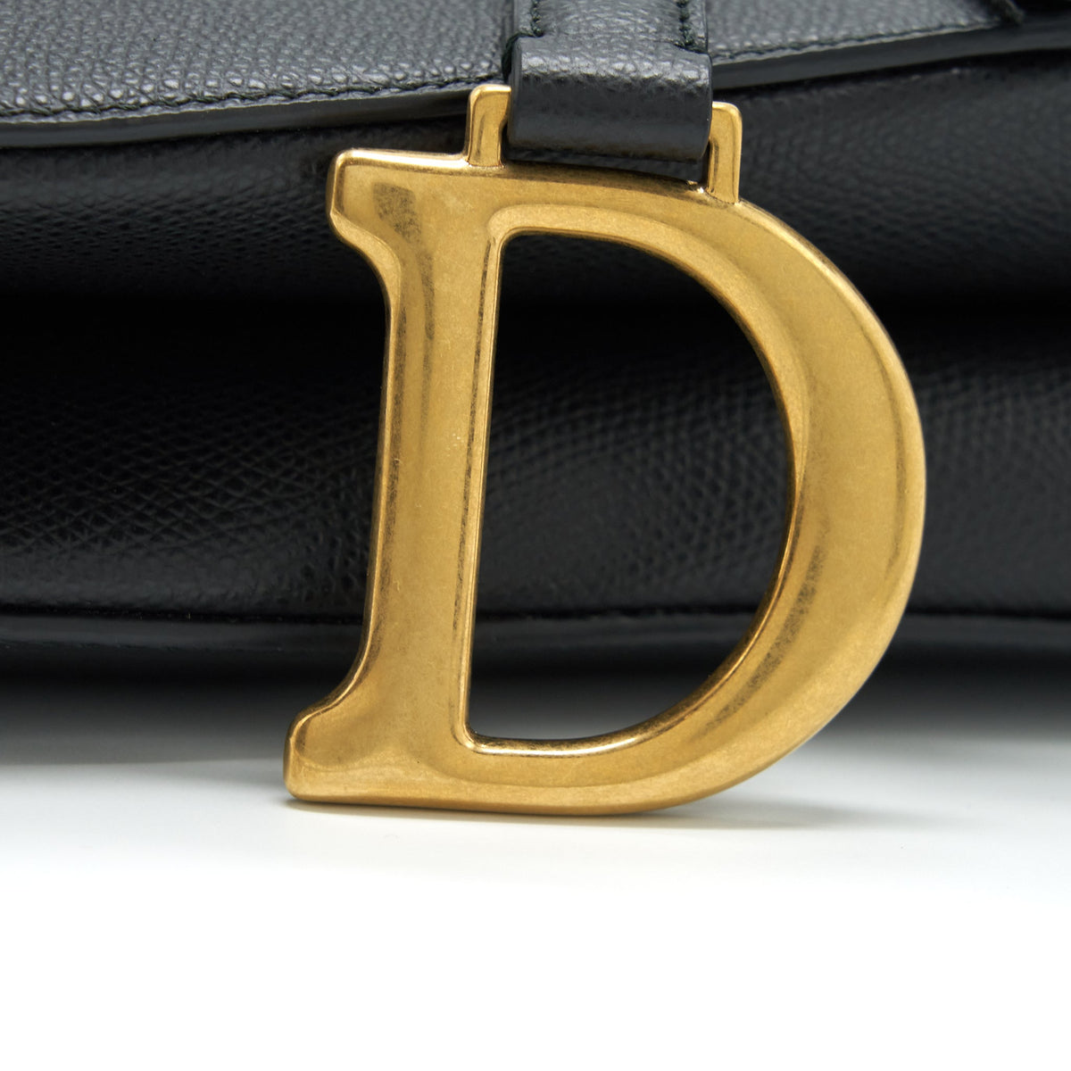 DIOR MEDIUM SADDLE BAG GRAINED CALFSKIN BLACK GHW