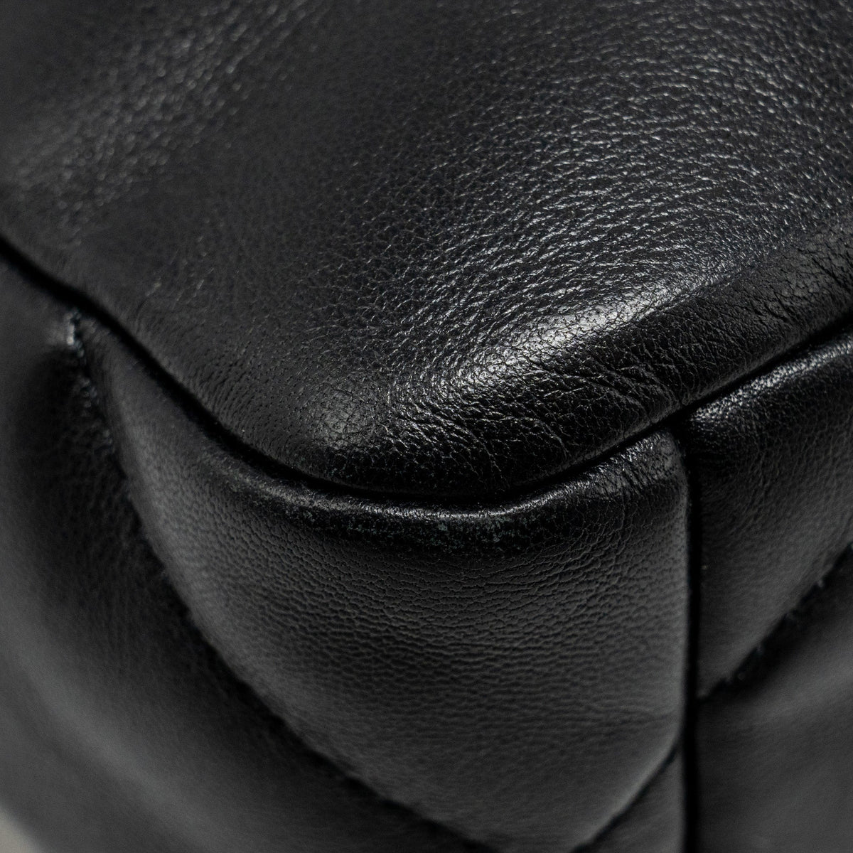 CHANEL SMALL 19 BAG LAMBSKIN BLACK MULTICOLOR HARDWARE