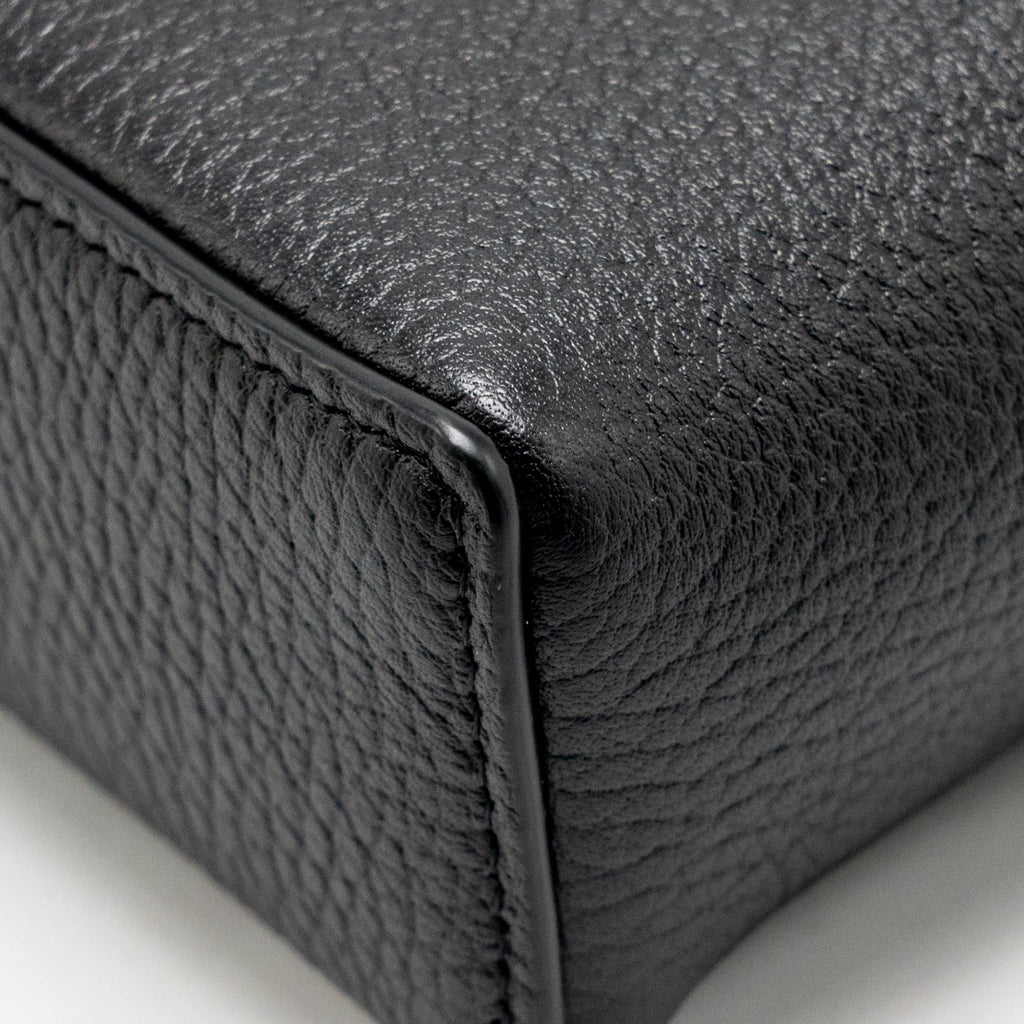 Chanel 26A CC Vanity with Chain Grained Calfskin Black GHW (Microchip)
