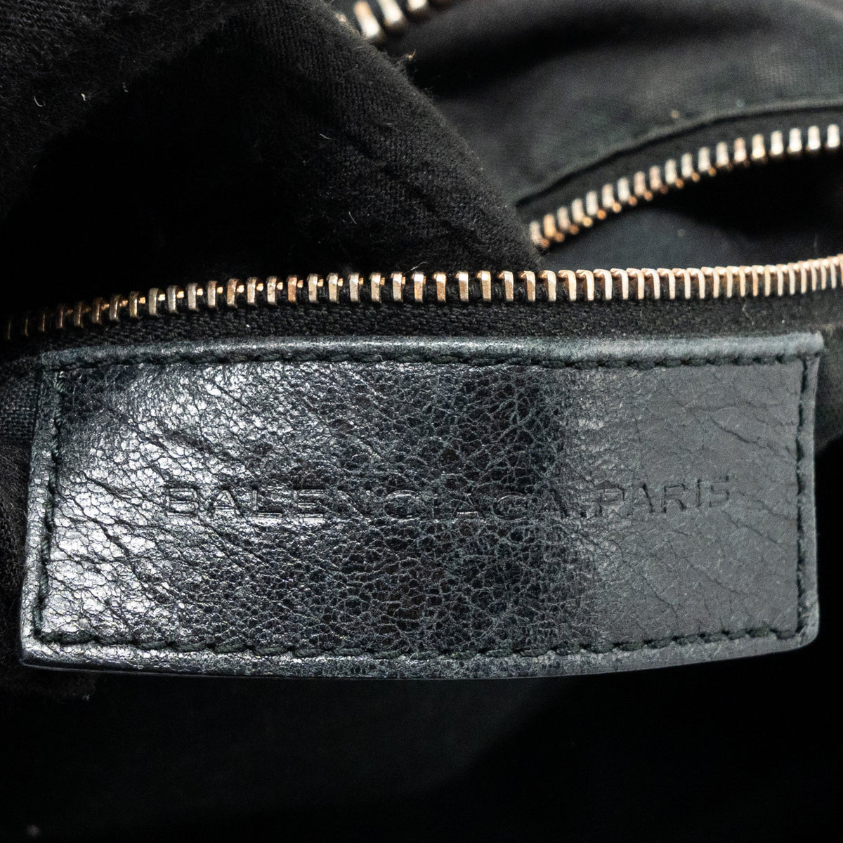 BALENCIAGA G21 WORK BAG LEATHER BLACK GHW