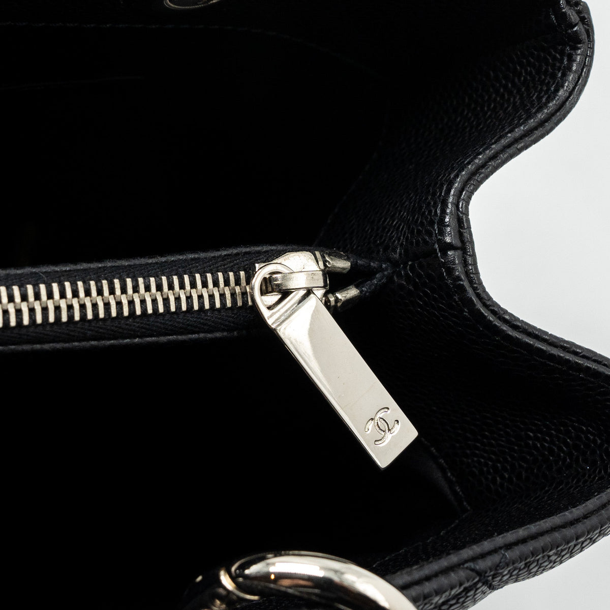 CHANEL GRAND SHOPPING TOTE CAVIAR BLACK SHW