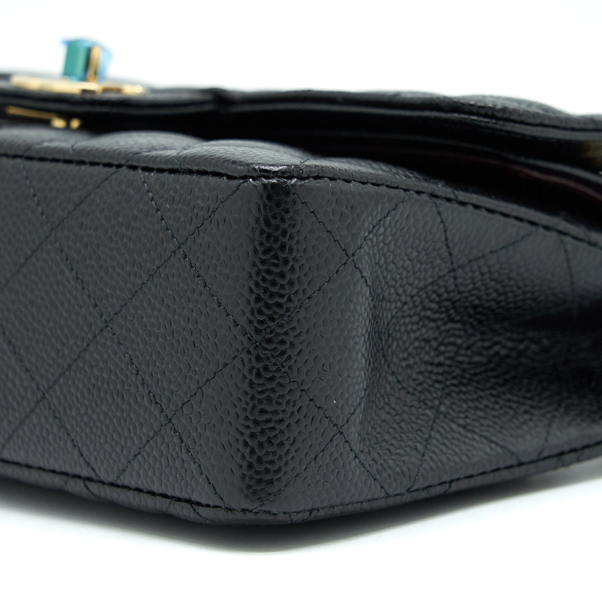 CHANEL SMALL CLASSIC DOUBLE FLAP CAVIAR BLACK GHW (MICROCHIP)
