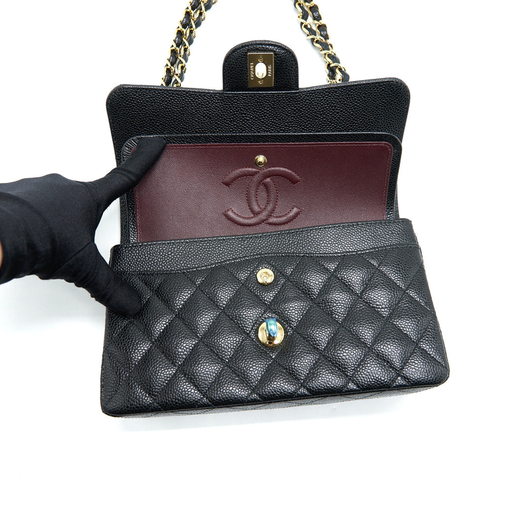 CHANEL SMALL CLASSIC DOUBLE FLAP CAVIAR BLACK GHW (MICROCHIP)