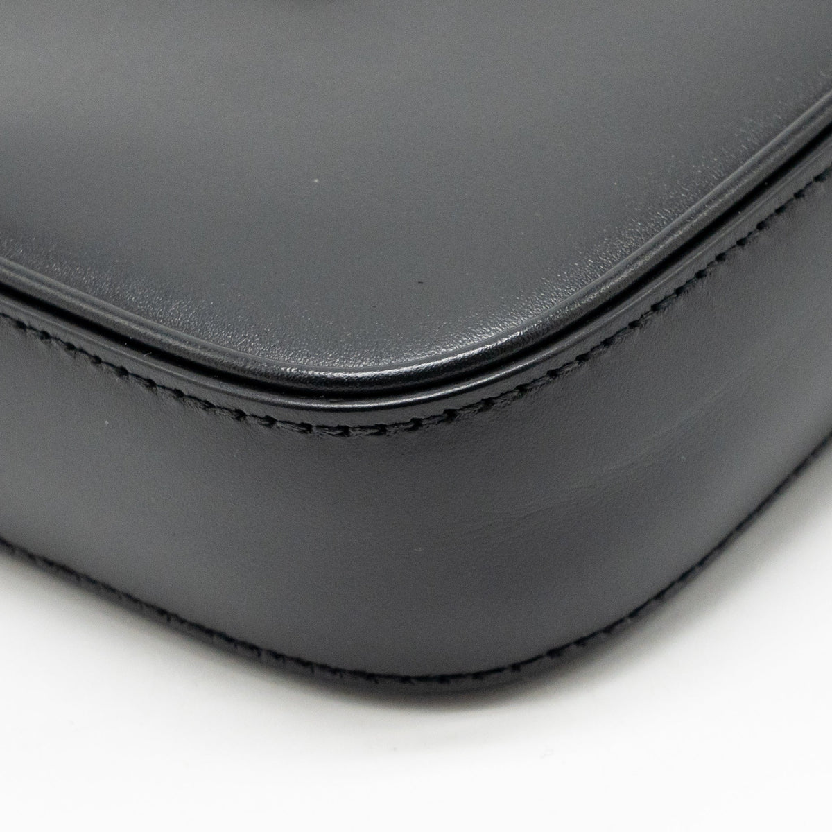 Saint Laurent/YSL Mini Le 5 a 7 Vertical Pouch Smooth Leather Black GHW