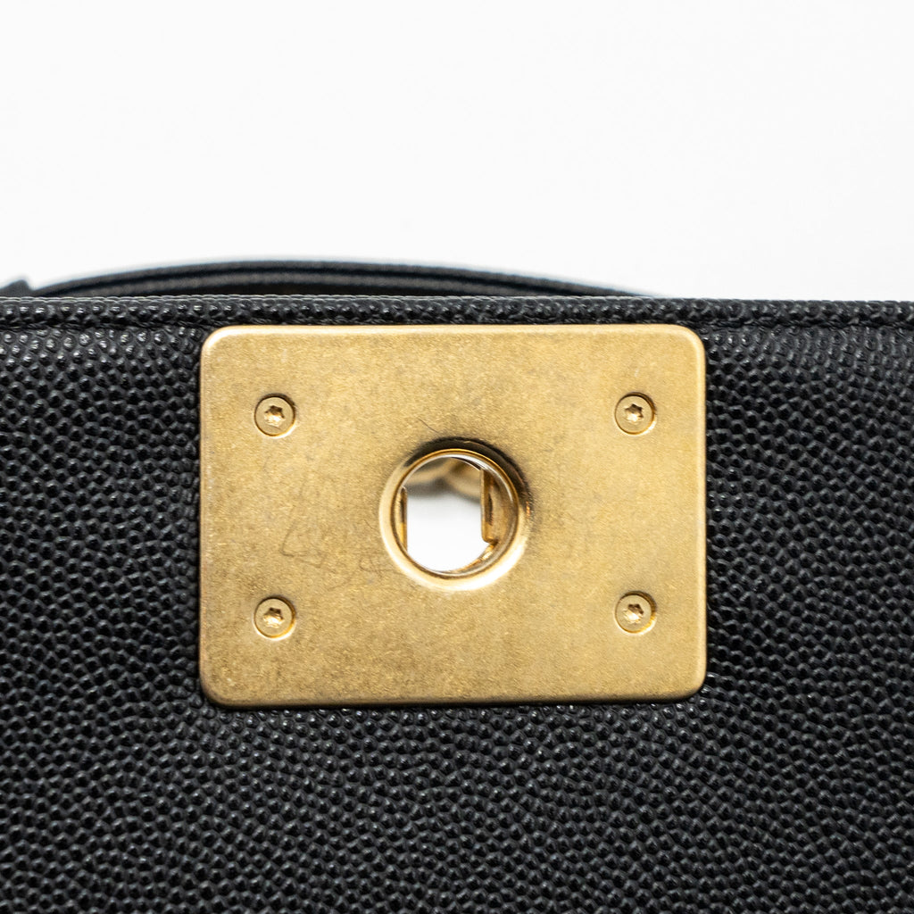 CHANEL MEDIUM BOY BAG CAVIAR BLACK BRUSHED GHW (MICROCHIP )