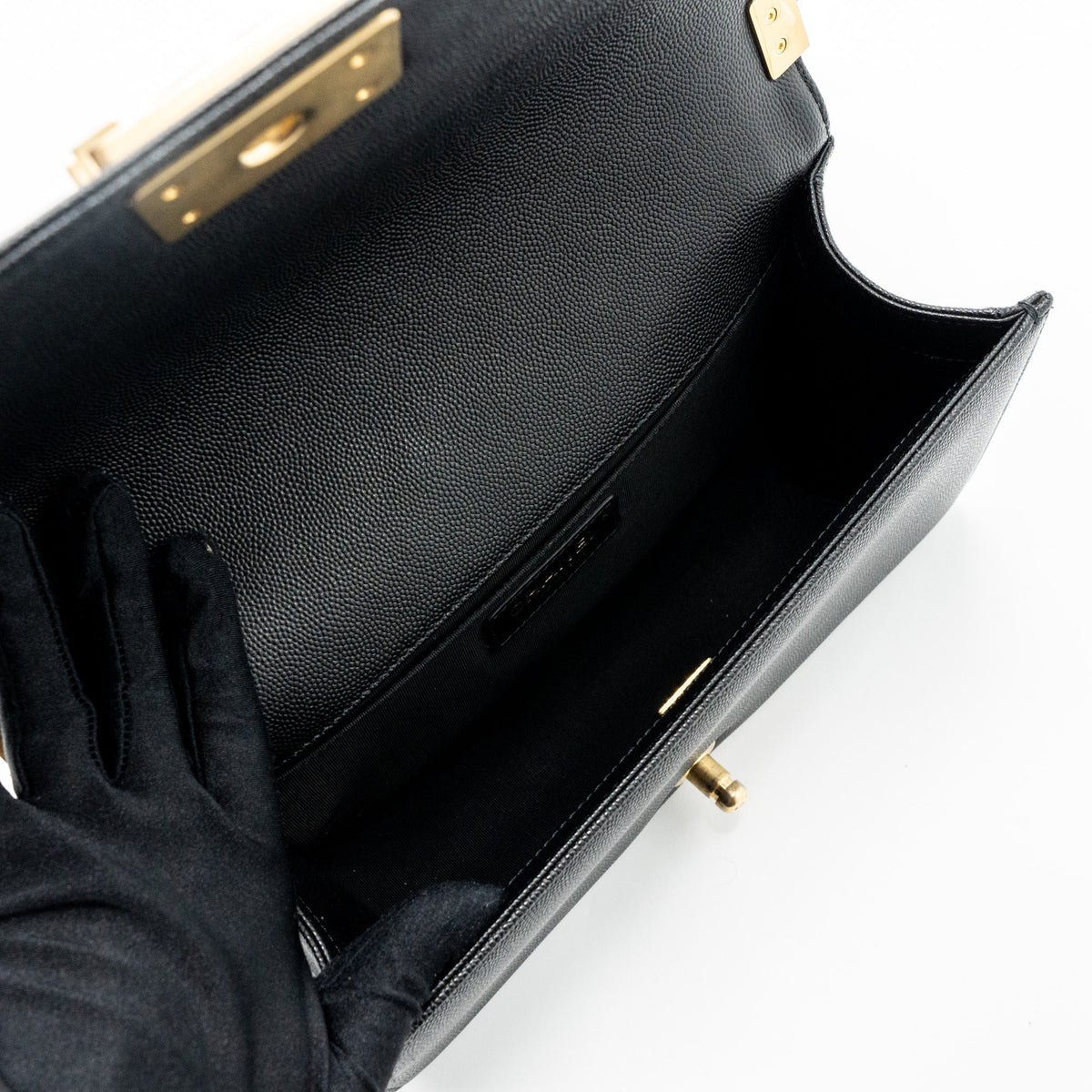 CHANEL MEDIUM BOY BAG CAVIAR BLACK BRUSHED GHW (MICROCHIP )