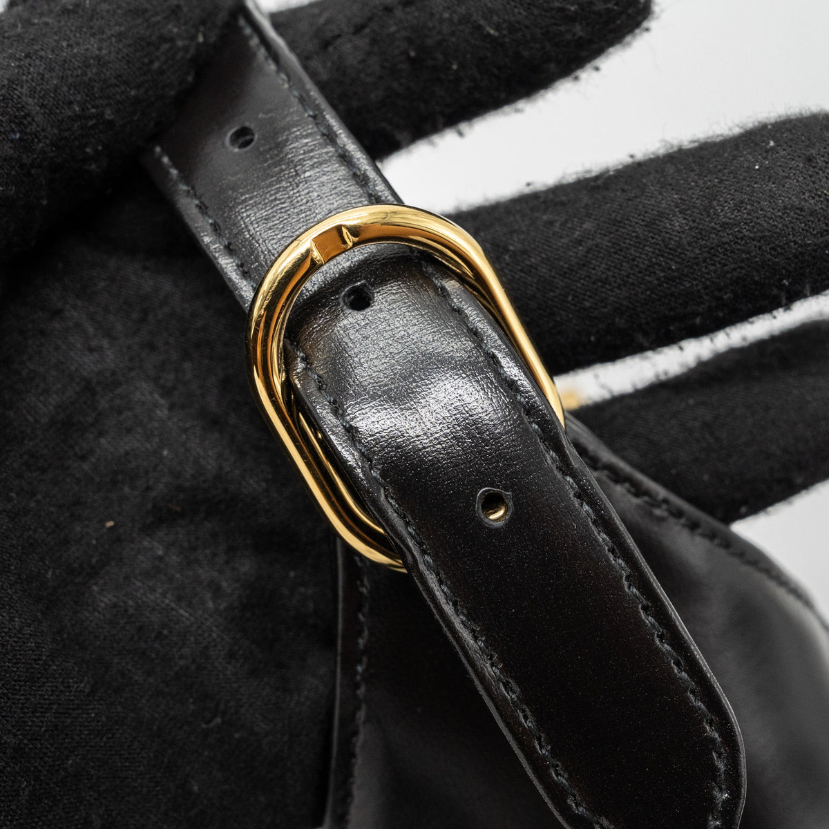 GUCCI JACKIE 1961 MEDIUM BAG CALFSKIN BLACK GHW