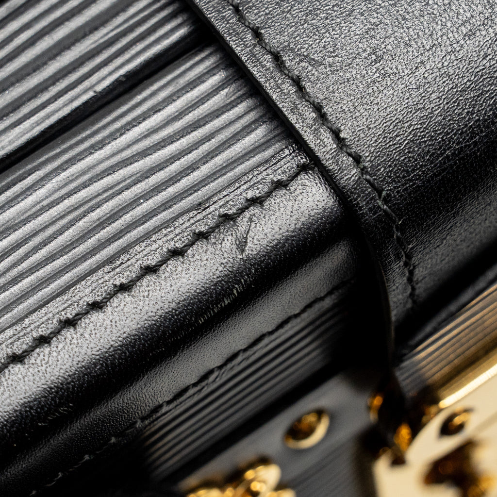 Louis Vuitton Petit Malle epi leather black GHW