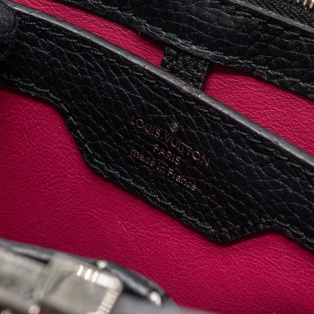 LOUIS VUITTON CAPUCINES PM CALFSKIN BLACK SHW