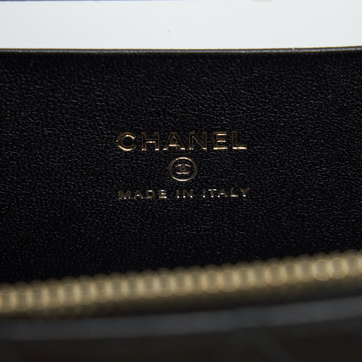 CHANEL 22A TOP HANDLE LONG VANITY WITH CHAIN LAMBSKIN BLACK LGHW