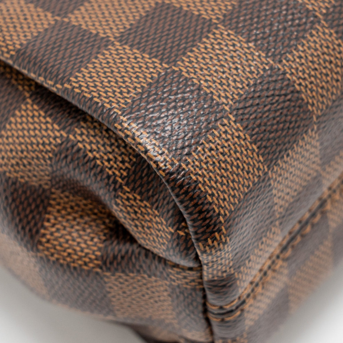 LOUIS VUITTON CROISETTE DAMIER EBENE CANVAS GHW