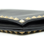 VALENTINO GARAVANI ROCKSTUD LEATHER CLUTCH BAG BLACK