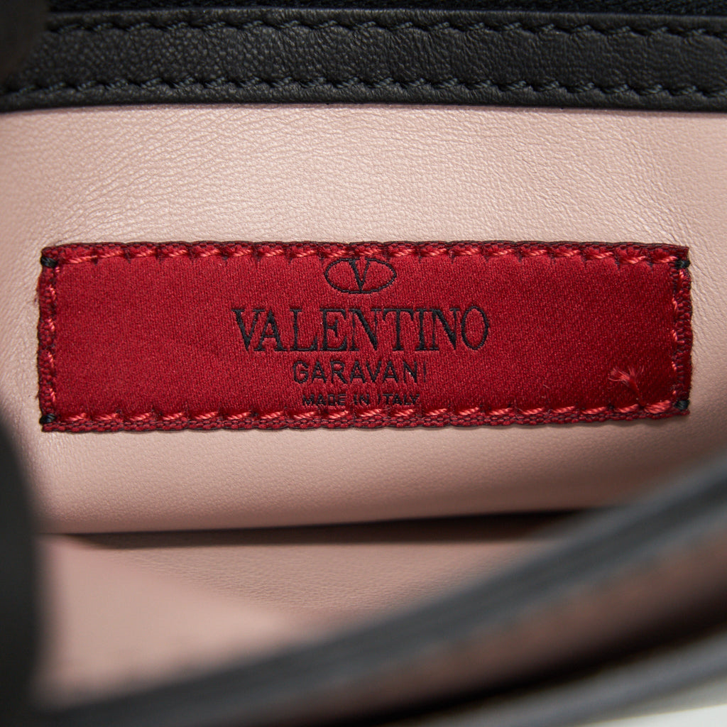 VALENTINO GARAVANI ROCKSTUD LEATHER CLUTCH BAG BLACK