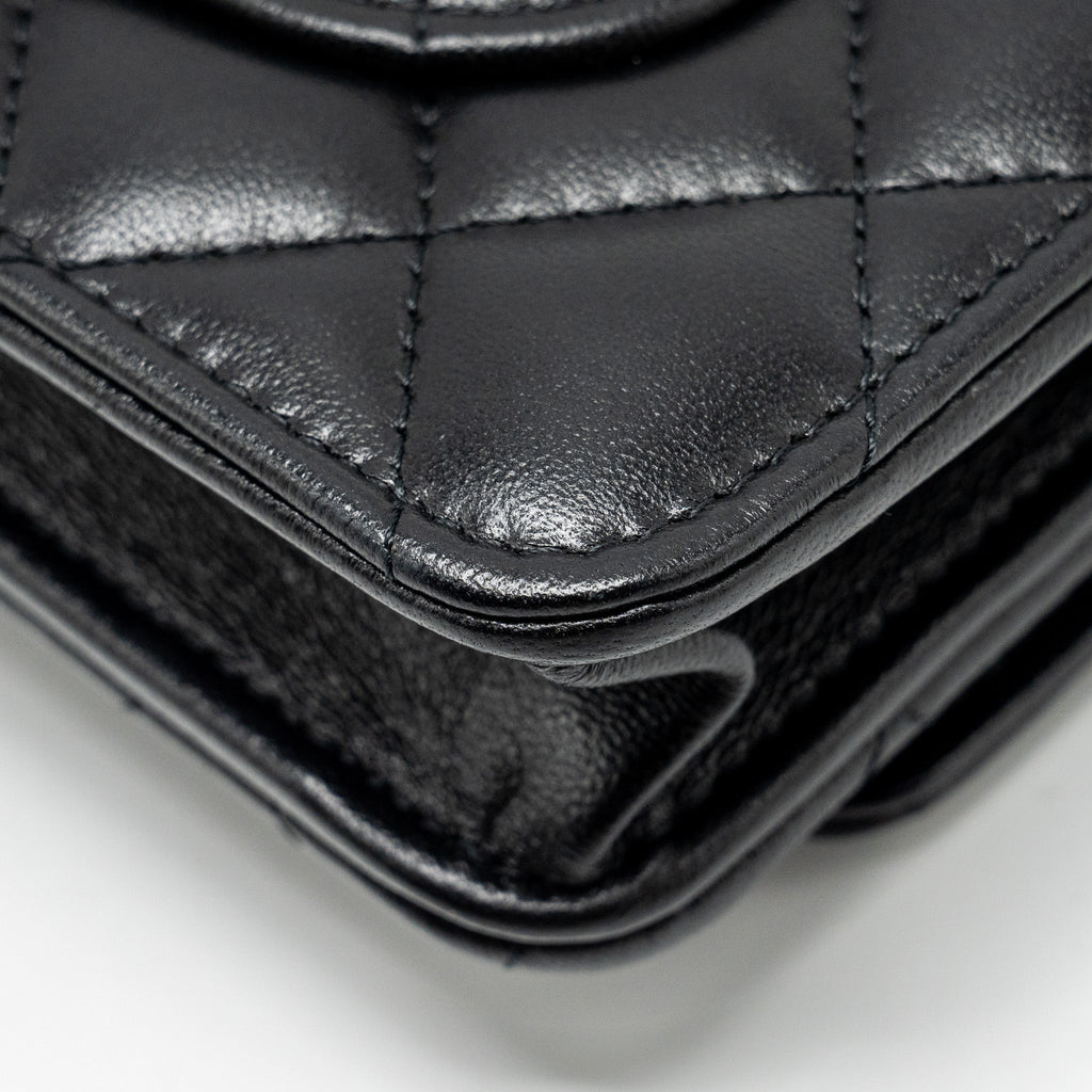 CHANEL LETTER LOGO TOP HANDLE WALLET ON CHAIN LAMBSKIN BLACK GHW (MICROCHIP)
