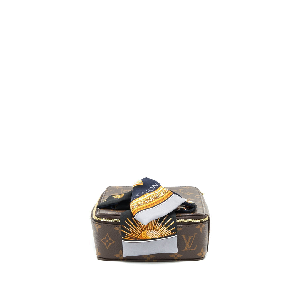LOUIS VUITTON NICE JEWELLERY CASE WITH AN EXTRA BANDEAU