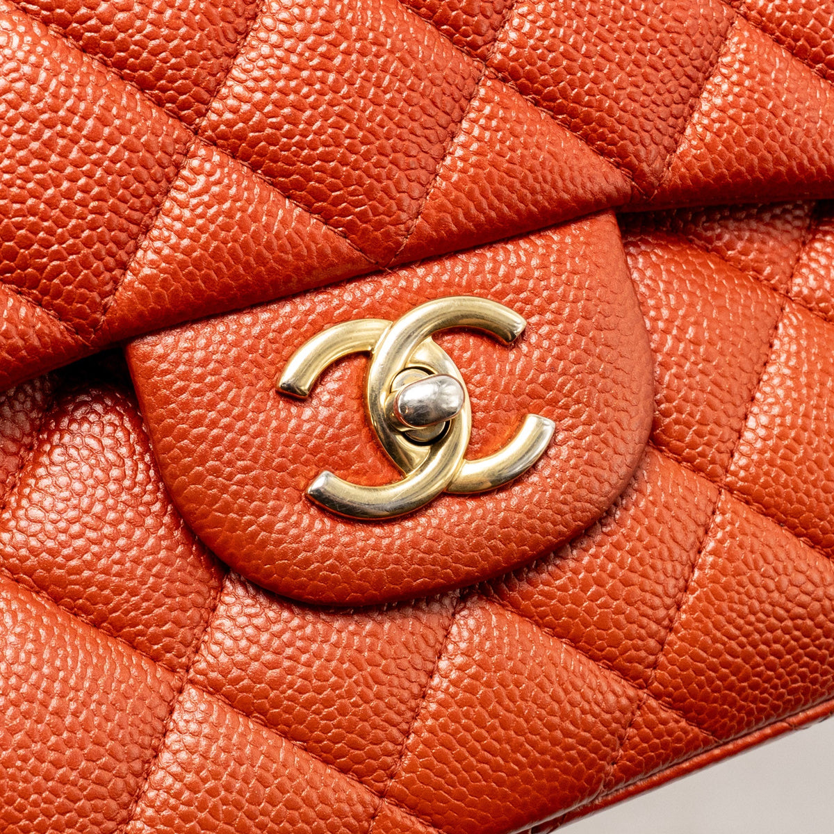 CHANEL JUMBO CLASSIC DOUBLE FLAP BAG CAVIAR RED GHW