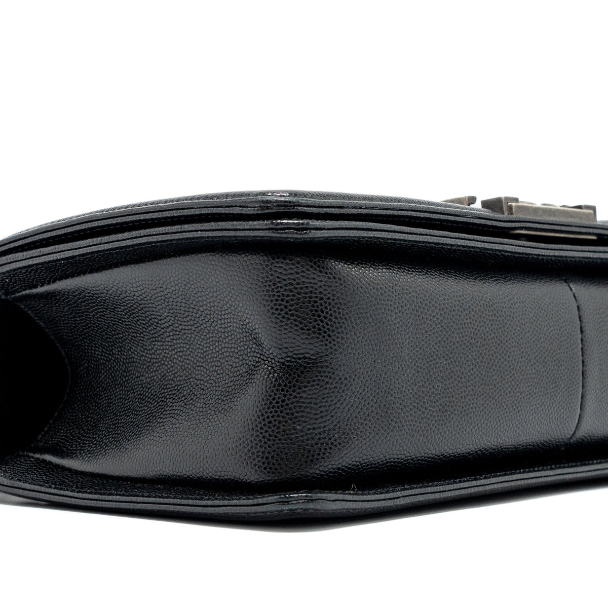 CHANEL MEDIUM BOY BAG CAVIAR BLACK RUTHENIUM HARDWARE