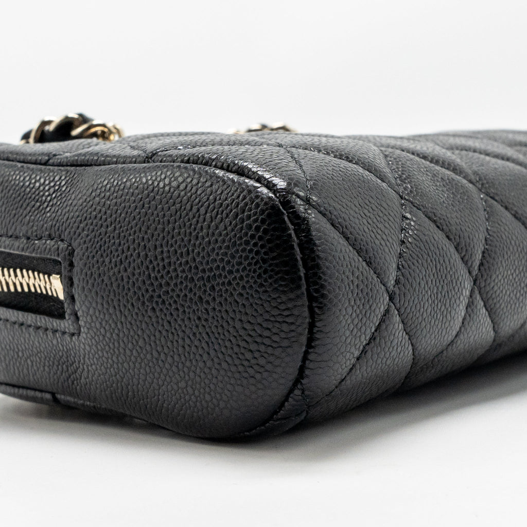 Chanel Clutch with Chain Caviar Black LGHW (Microchip)