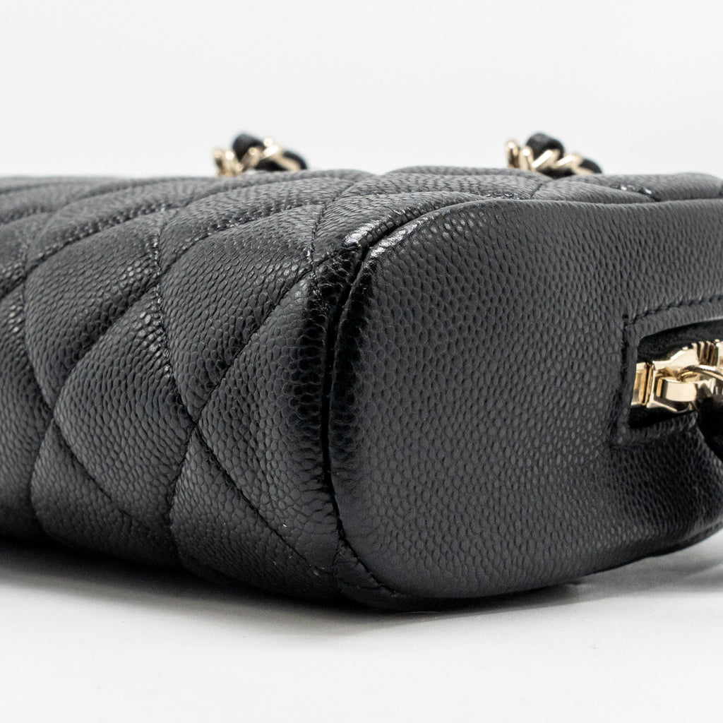 Chanel Clutch with Chain Caviar Black LGHW (Microchip)