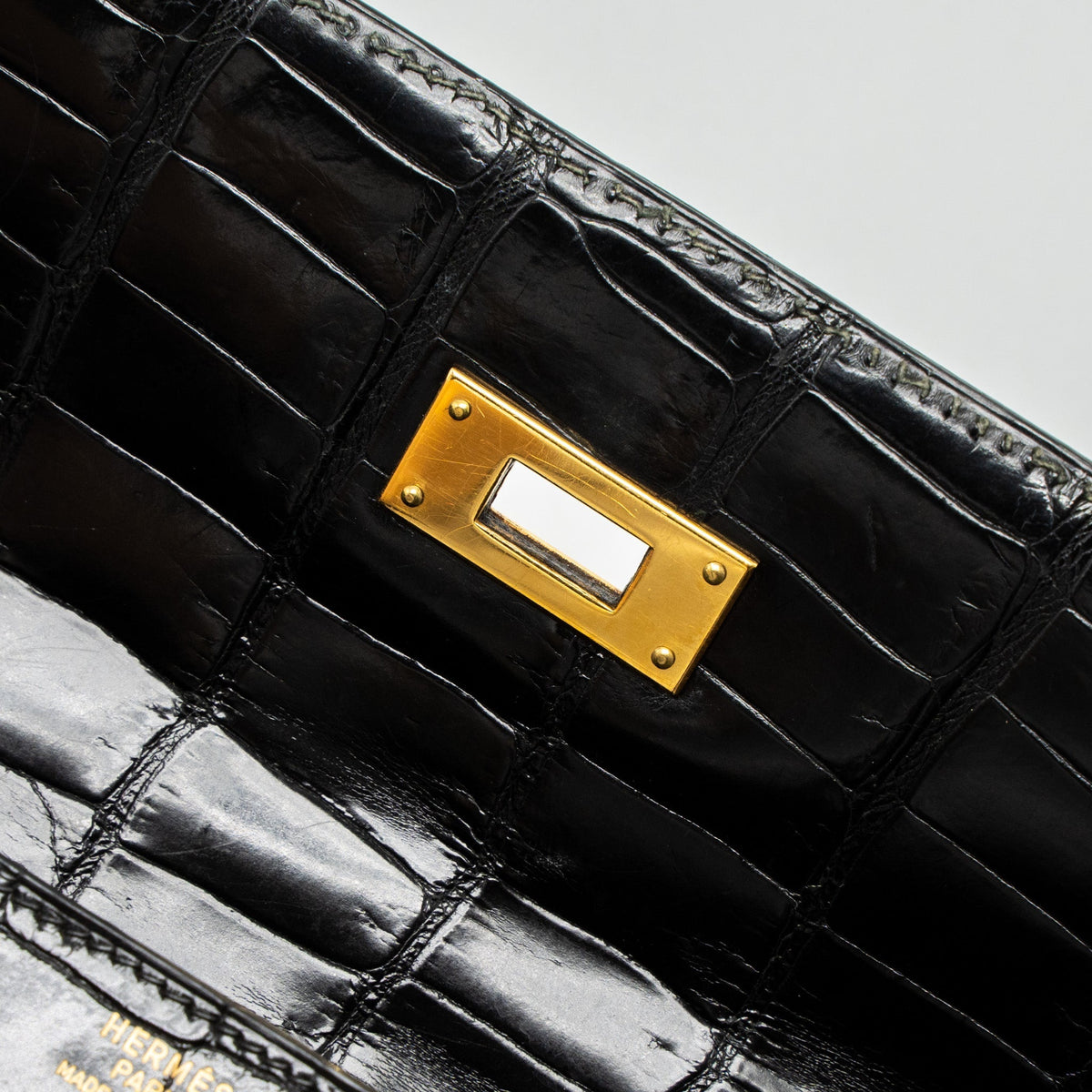 Hermes Kelly 32 Shiny Crocodile Porosus Black GHW Stamp Circle Q